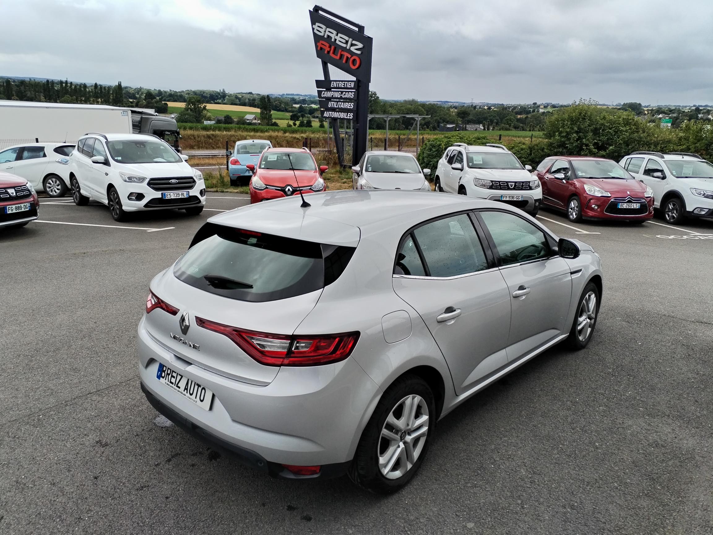 RENAULT  MEGANE IV